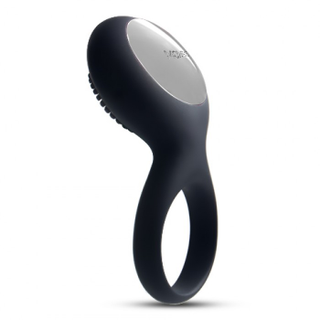 Illustration for article titled Should Men Use a Vibrating
Cock Ring With Their Partners?